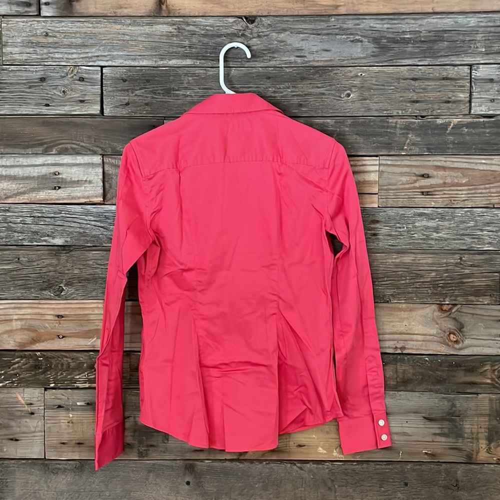 Button down top - Picture 2 of 3